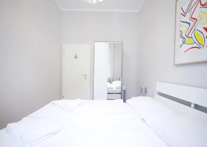 Heymi Karlsplatz Apartment Wien