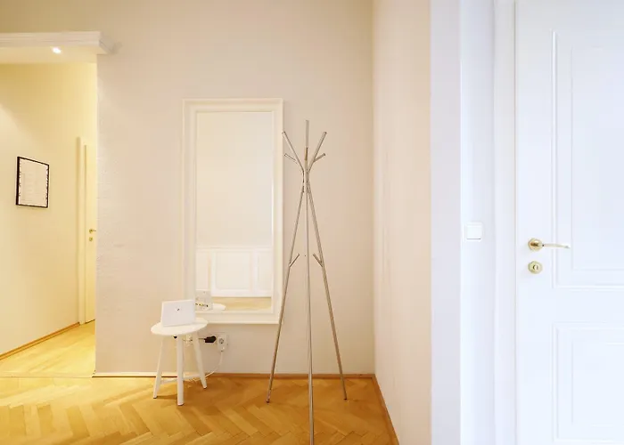 Heymi Karlsplatz Apartment Wien
